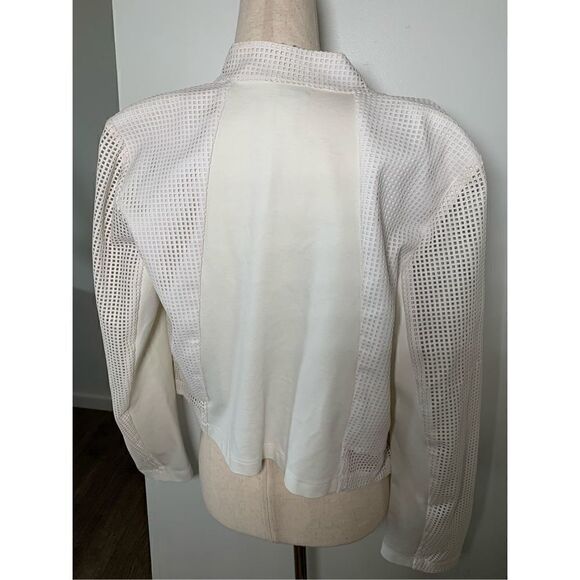 Chico’s white blazer size 1 - Picture 3 of 4